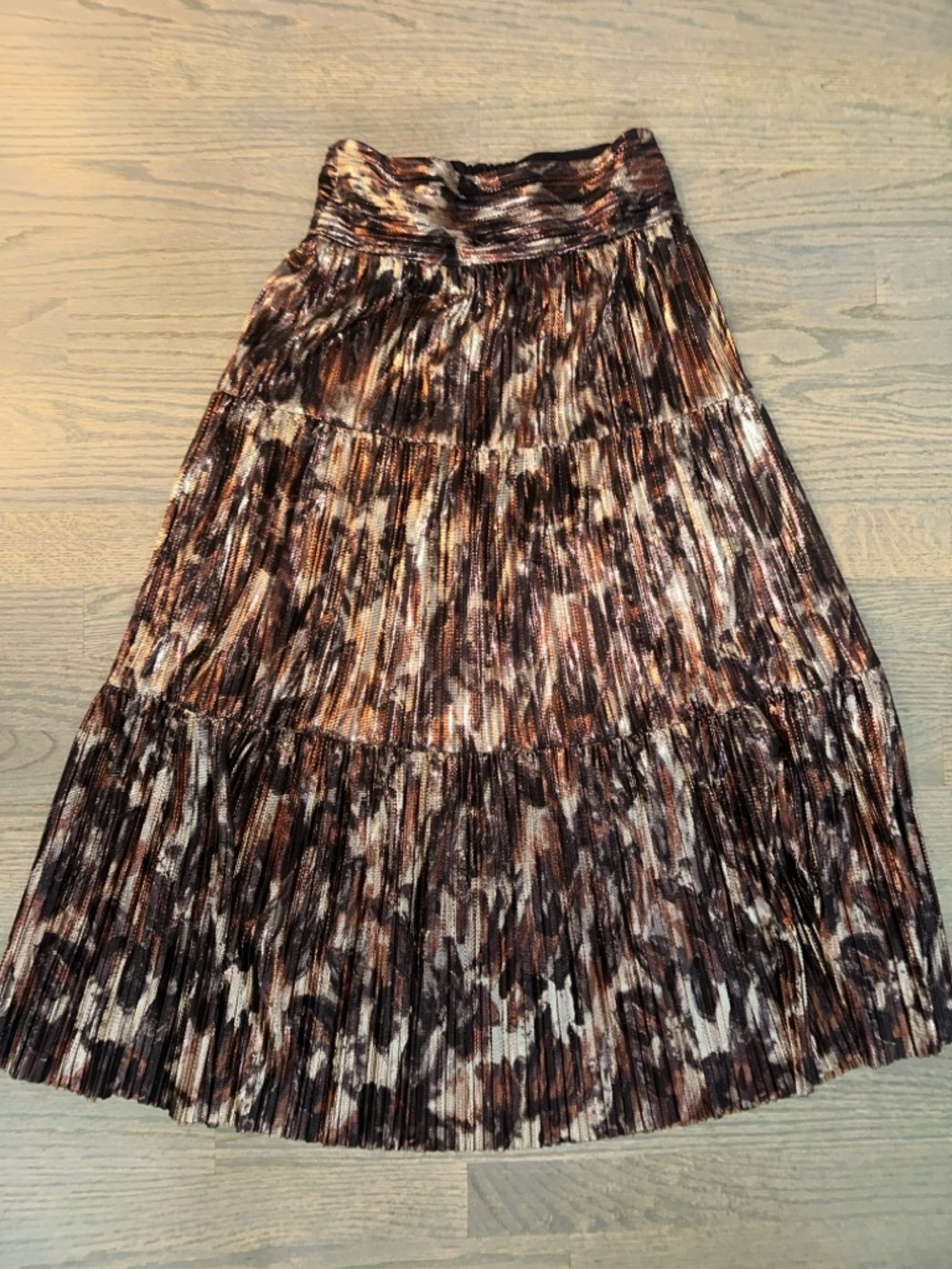 Pleated Tiered Midi Skirt in Brown Multi Metallic